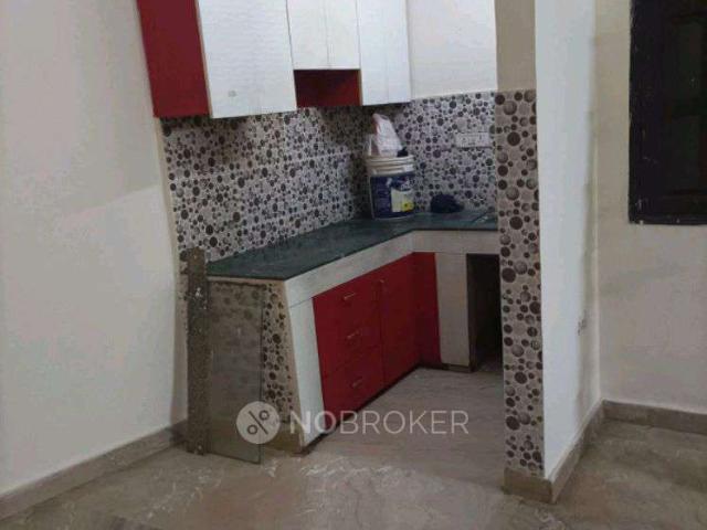 Flat for rent in West Delhi, Deri