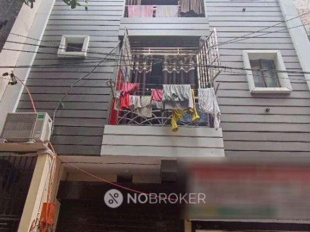 Flat for rent in West Delhi, Deri