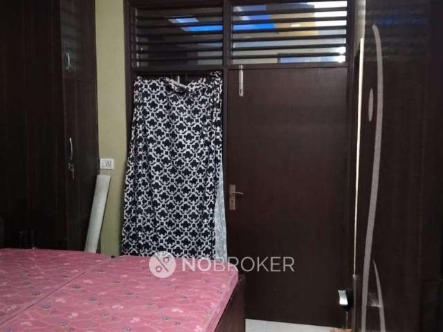 Flat for rent in West Delhi, Deri