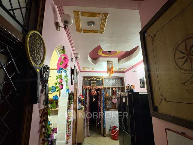 Flat for sale in Central Delhi, Deri