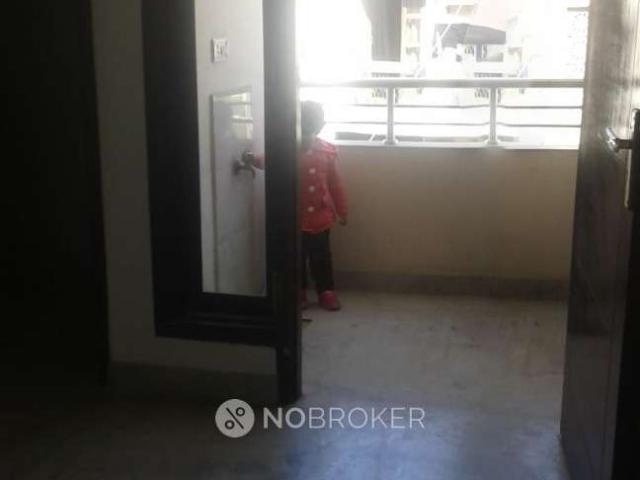 Flat for sale in Old Delhi, Delhi