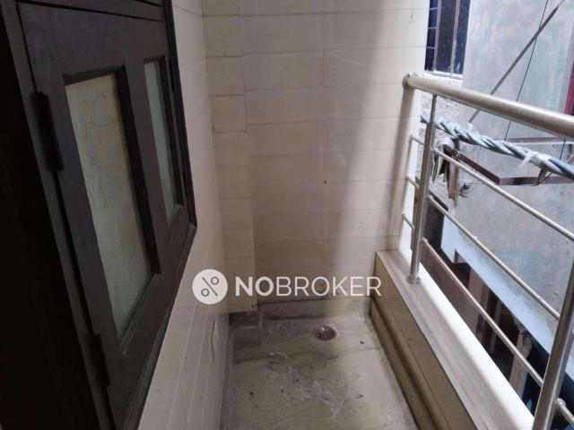 Property for sale in East Delhi, Deri