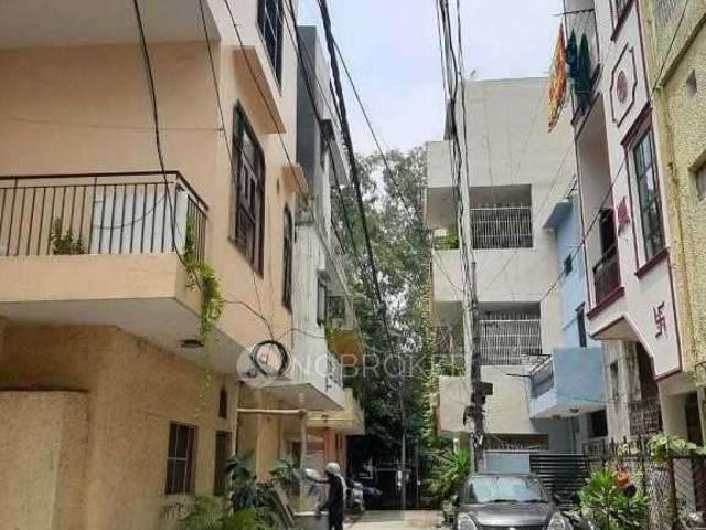 Flat for sale in South West Delhi, Deri