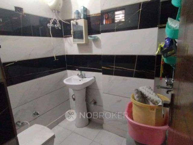 Property for sale in West Delhi, Deri