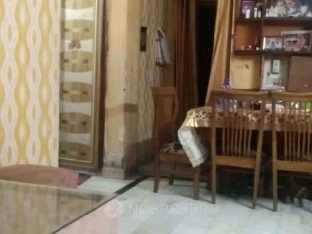 Flat for sale in South Delhi, Deri