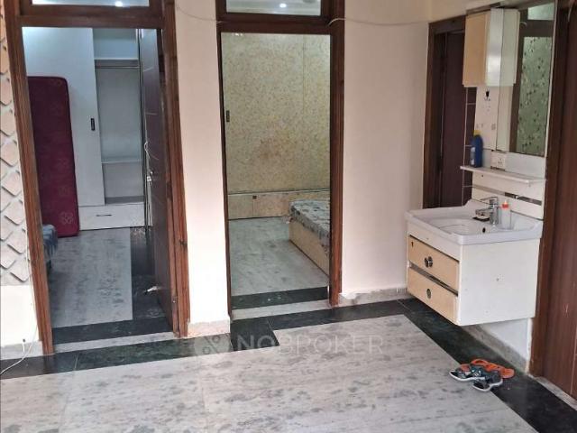 Flat for sale in Deri
