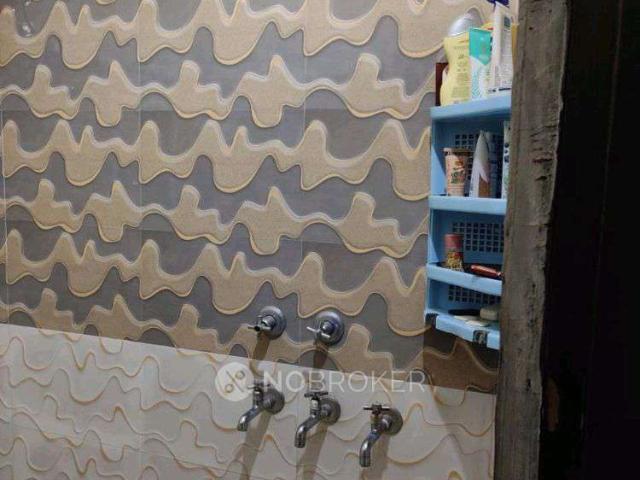 Flat for sale in West Delhi, Deri