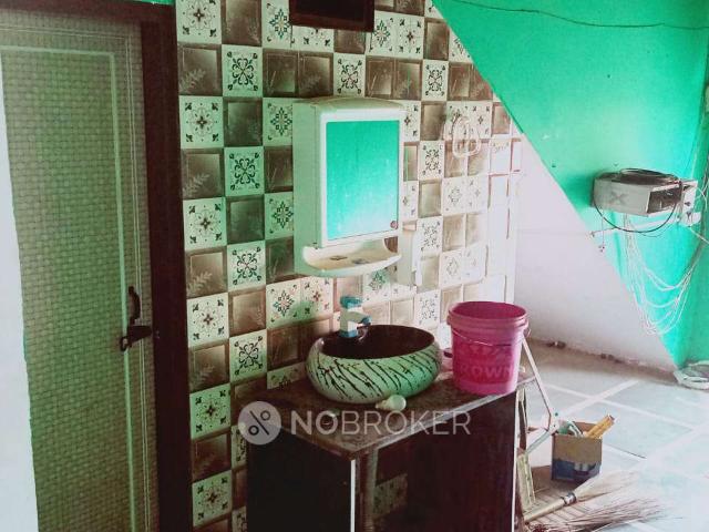 Property for sale in South West Delhi, Deri