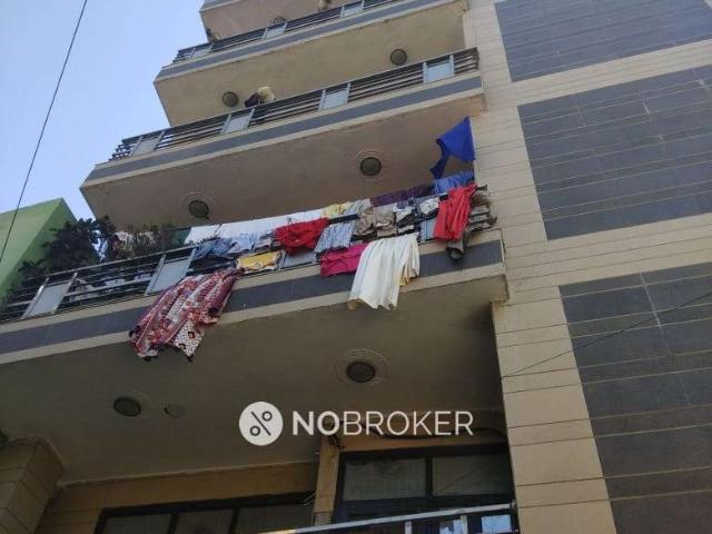 Flat for sale in West Delhi, Deri