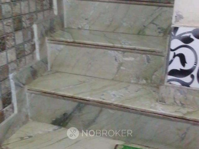 Property for sale in North Delhi, Deri