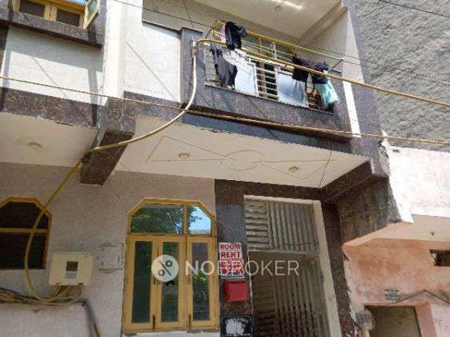 Flat for sale in East Delhi, Bahlolpur