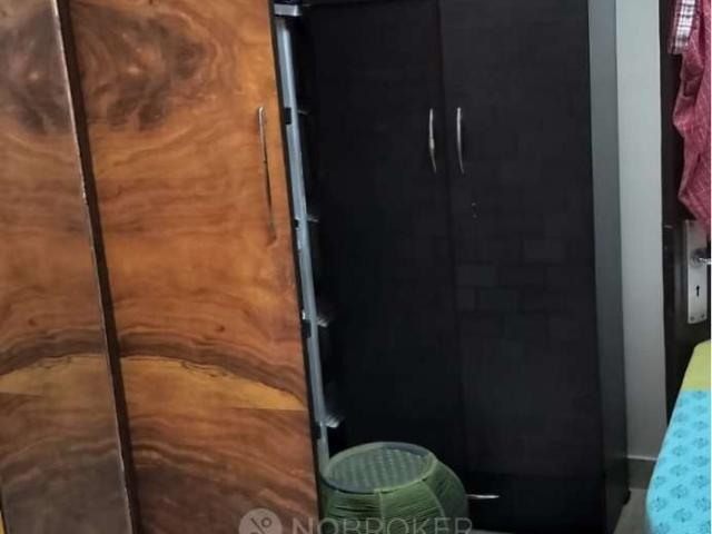 Flat for sale in Central Delhi, Deri