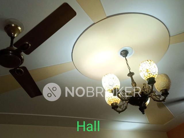 Flat for sale in North Delhi, Deri