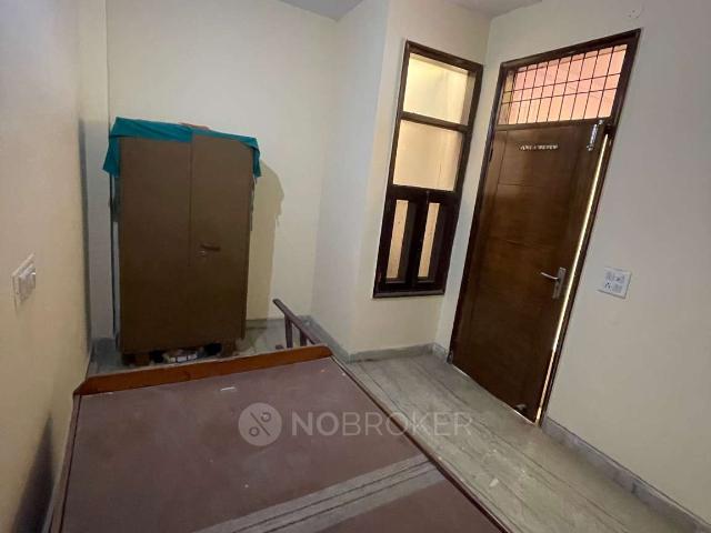 Flat for sale in North West Delhi, Deri