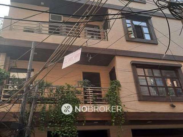 Property for sale in East Delhi, Deri