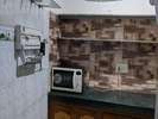 Flat for sale in North Delhi, Deri