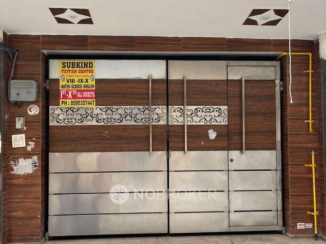 Flat for sale in Central Delhi, Deri
