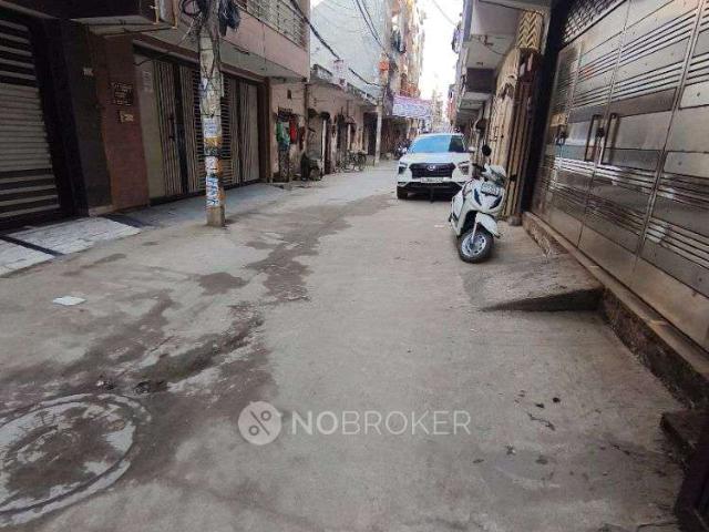 Property for sale in South West Delhi, Deri