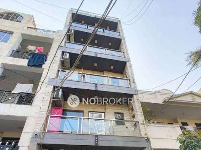 Flat for sale in West Delhi, Deri