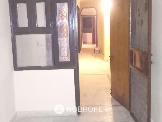 Flat for sale in Gurpreet Nagar, Delhi
