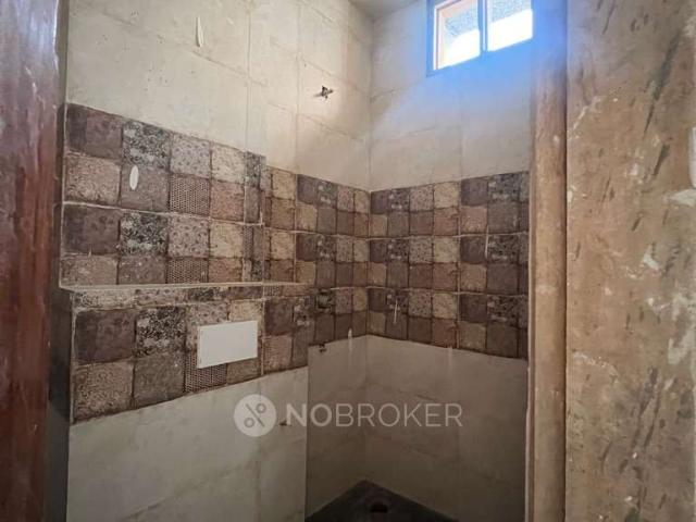 Flat for sale in West Delhi, Deri
