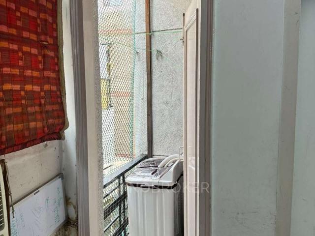 Flat for sale in West Delhi, Deri