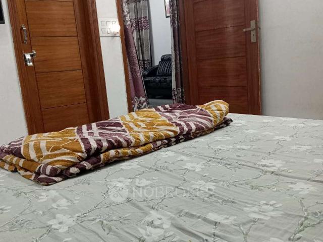 Flat for rent in NIT 5, Faridabad