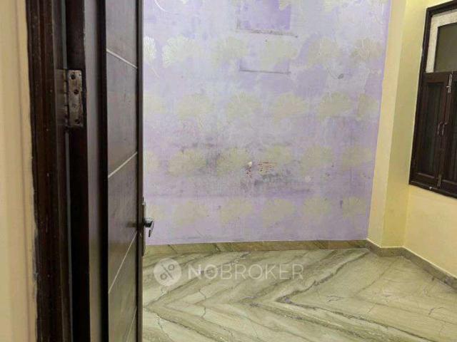 Flat for rent in North Delhi, Deri