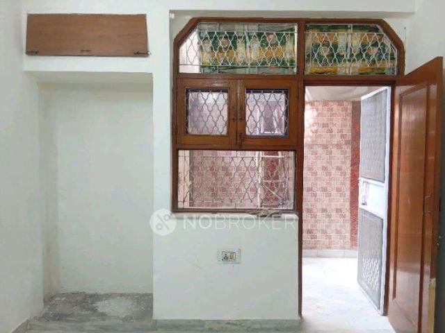 Flat for rent in Vaishali, Ghaziabad