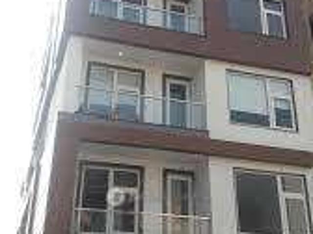 Flat for sale in West Delhi, Deri