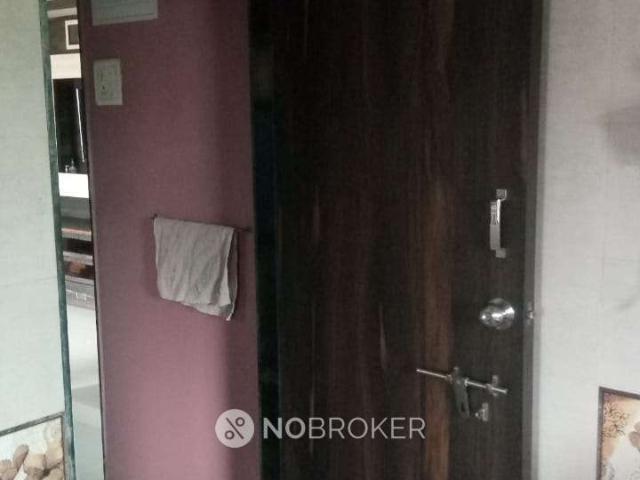Flat for sale in Naupada, Thane