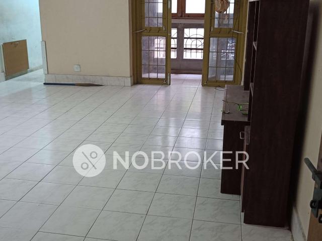Flat for sale in Adyar, Tamil Nadu