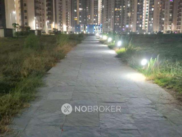 Flat for sale in Aims Green, Gautam Buddha Nagar