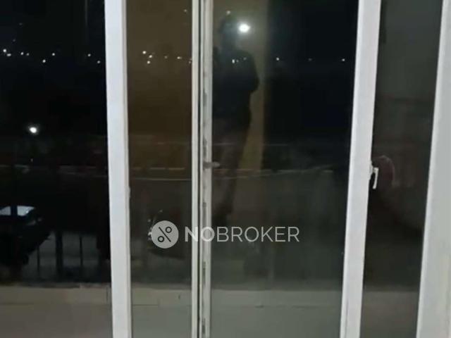 Flat for sale in Sector 120, Noida