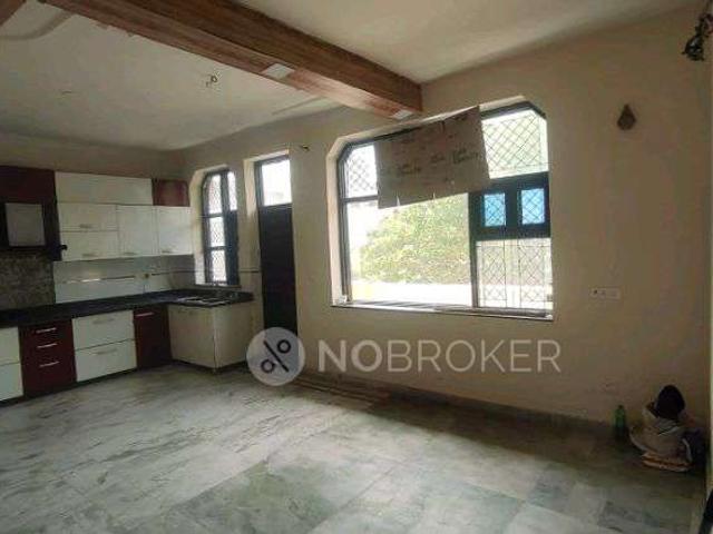 Flat for rent in West Delhi, Deri