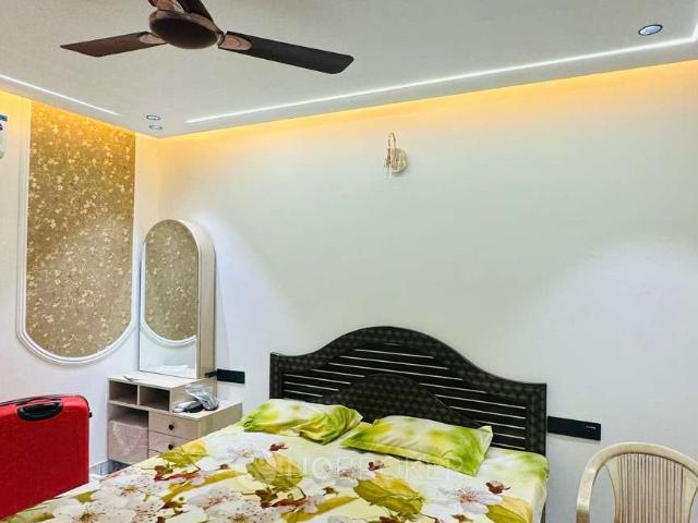 Flat for rent in North West Delhi, Deri