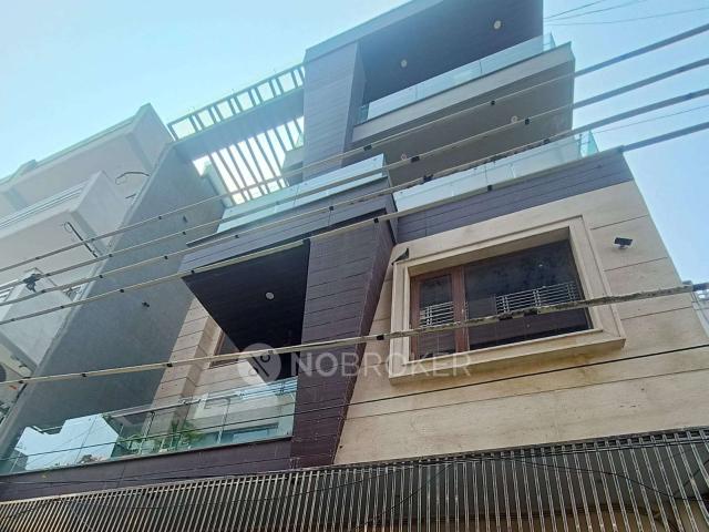 Flat for rent in Shivaji Nagar, Gurugram