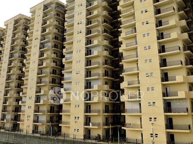 Flat for rent in Hariana