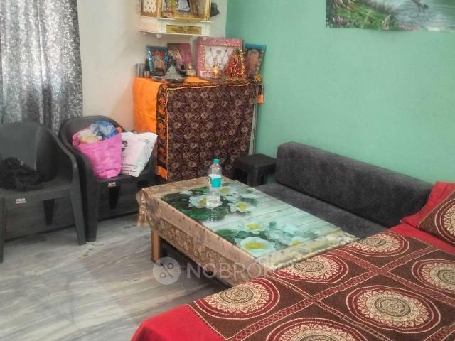 Flat for rent in West Delhi, Deri
