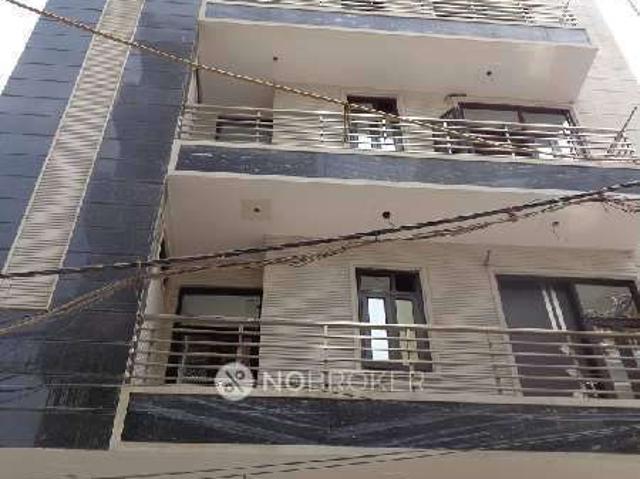 Flat for rent in West Delhi, Deri