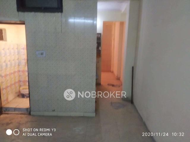 Flat for rent in East Delhi, Deri