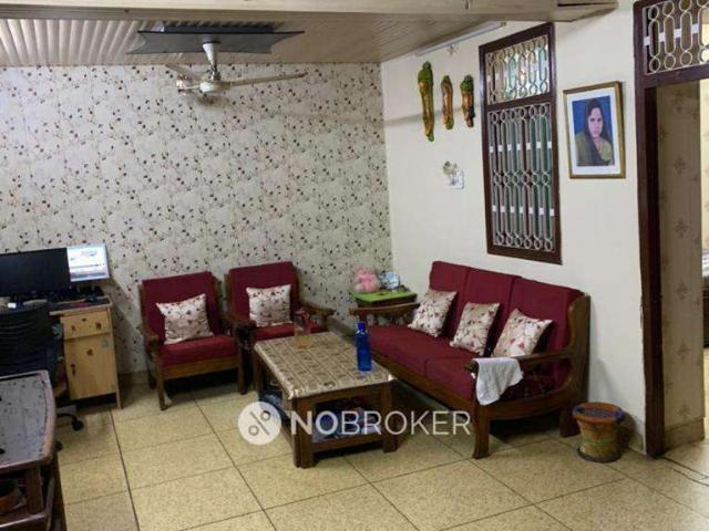 Flat for sale in Central Delhi, Deri
