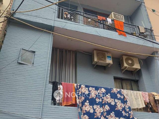 Flat for sale in South Delhi, Deri