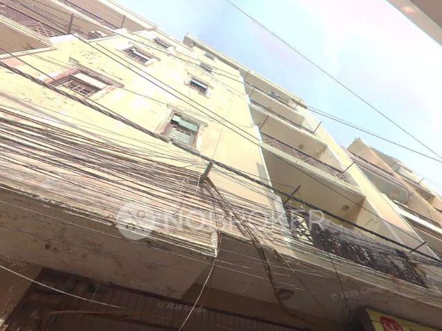 Flat for sale in South West Delhi, Deri