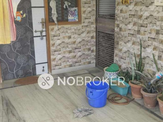 Flat for sale in Central Delhi, Deri