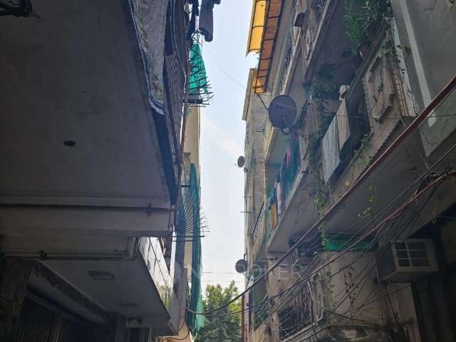 Flat for sale in G Block, Delhi