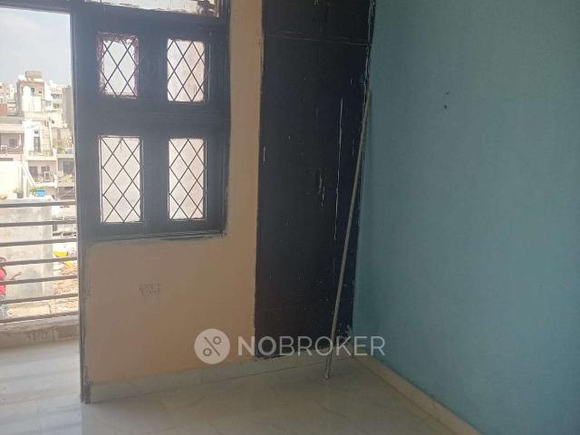 Flat for sale in South West Delhi, Deri