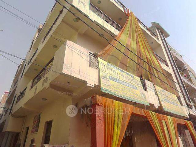 Flat for sale in Rohini, Delhi