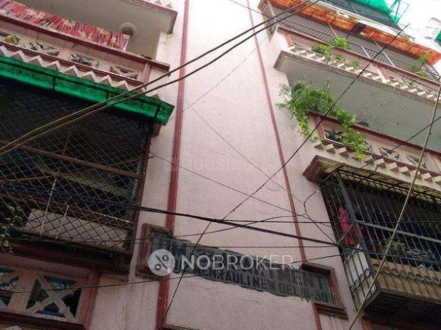 Flat for rent in South Delhi, Deri