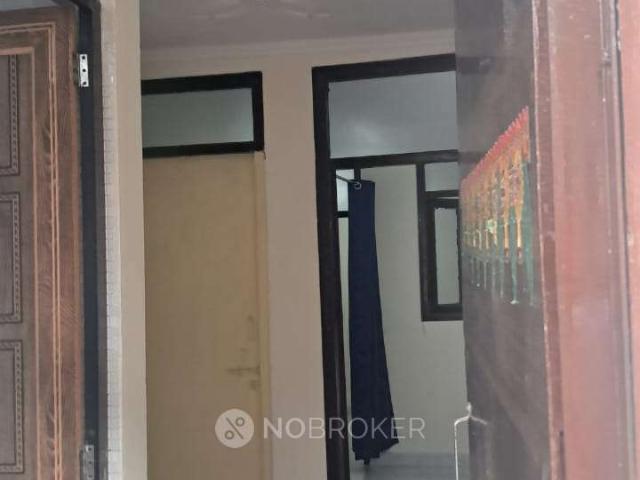 Flat for rent in West Delhi, Deri
